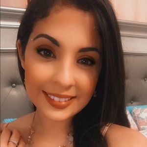 Meet your Posher, Marielys